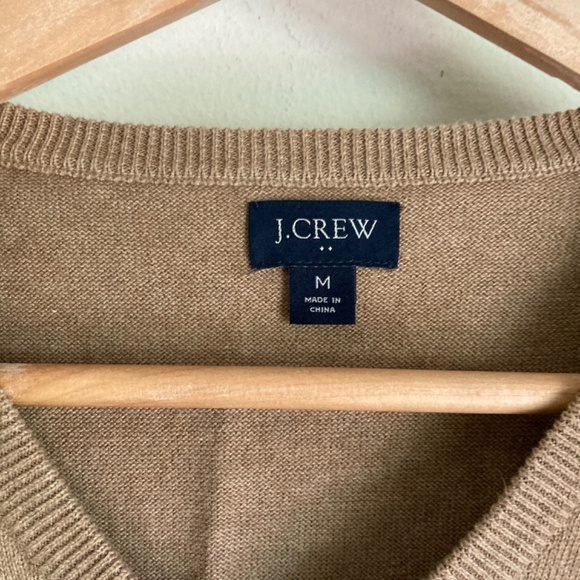 J.Crew men’s sweater - Picture 2 of 7